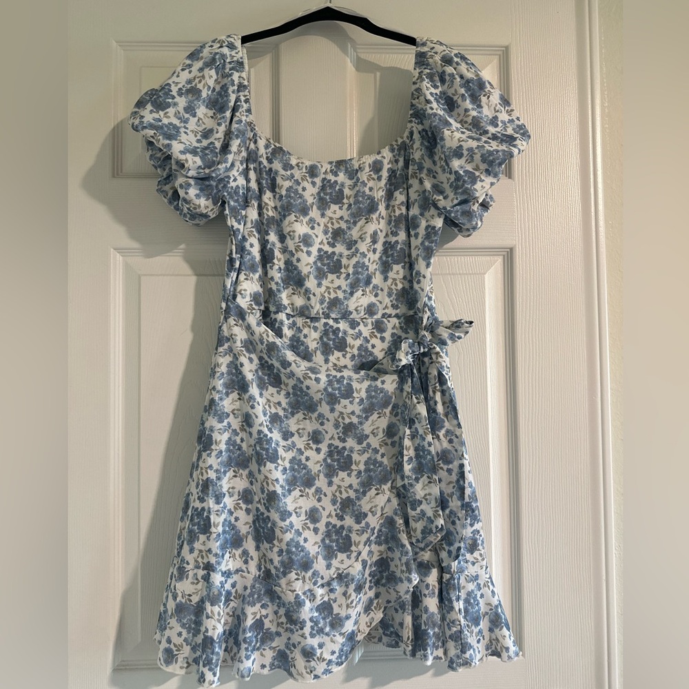 Floral Puff Sleeve Dress
